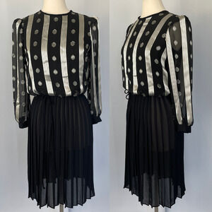 Vintage Pleated Dress Size Medium Black Silver Metallic Puff Sleeve Retro Party